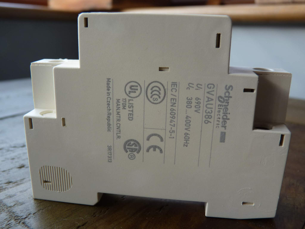 Schneider Electric GVAU386 U/V/viaje 380/400 V 60 hz, bajo voltaje viaje 380 V-60