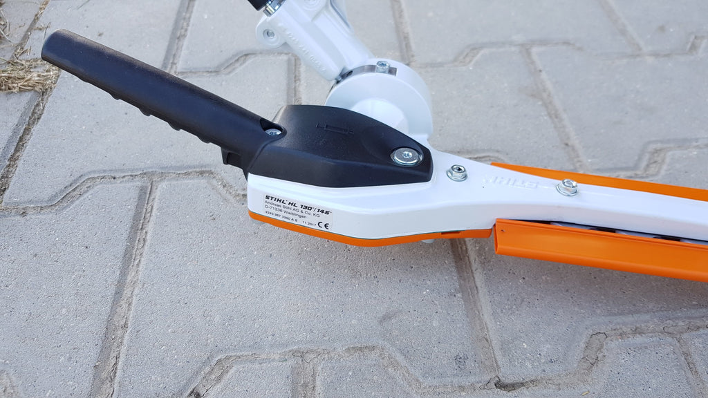 Stihl HL-KM 145° Cortasetos de Pértiga Sistema Kombi